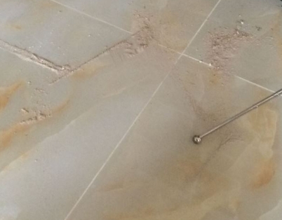 云县瓷砖空鼓维修公司分享粘合剂选择不当在瓷砖铺贴过程中可能导致以下问题